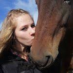 Eli Antczak's Instagram, Twitter & Facebook