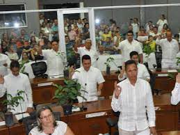 Los agentes de la fiscalía se desplegaron por el recinto, sobre los asientos de 8 concejales, y empezaron a. Definidos Los Nuevos Concejales En Neiva Rcn Radio