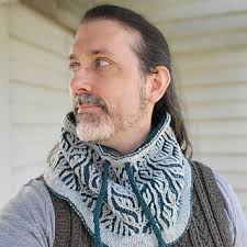 Hortense Cowl pattern by Will Gillespie