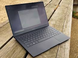 Restarting or rebooting the samsung s6 is very easy via the usual method. Samsung Galaxy Book S Review Incredible Battery Life Wwan Options Sell This On The Go Pc Pcworld