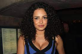 Anna shaffer (born 15 march 1992) is an english actress, known for her roles as ruby button in teen soap opera hollyoaks and romilda vane in the harry potter film series. Spaziogames It Anna Shaffer Sara Triss Merigold Nella Facebook