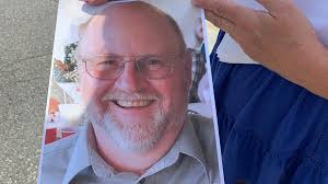 Maine teen builds memorial to honor community leader