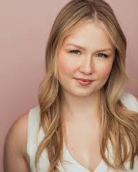 Allison Chester's Instagram, Twitter & Facebook