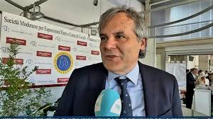 COMUNICATO** da Alessandro Arletti presidente Ippodromo Ghirlandina **RICEVO & PUBBLICO** **Si è svolto oggi a Roma presso la sede del Masaf un incontro tra una delegazione della filiera ippica composta da Alessandro