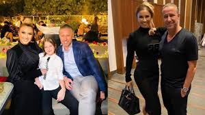 It is a former romanian football player, current coach. 8jzt1ug8qy8l8m