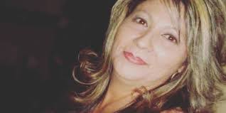 Lori Rector's Instagram, Twitter & Facebook