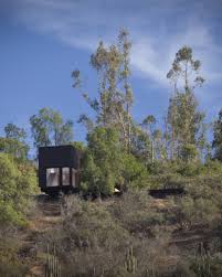 Sindhoor pangal at creativemornings bangalore, january 2018. Pangal Cabin Ema Arquitectos Archello