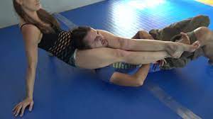 Favorite Wrestling: Headscissor ko - video 7 - ThisVid.com