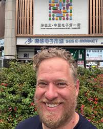 Strange Parts: "I'm back baby! "