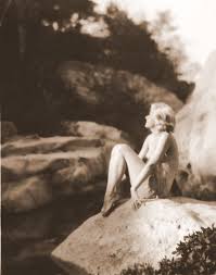 The Original Blonde Bombshell: 41 Stunning Photos of Jean Harlow ...