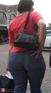 Big Bouncy Bootie - ZB Porn