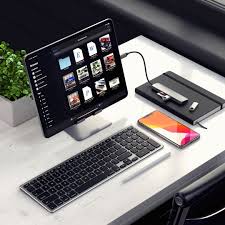 Satechi On Instagram Unlock Your Ipad S Potential With Satechi What Accessories Are You Using With Ipados Ipad Desk Computer Setup Computer Desk Setup