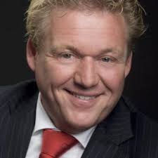 Robert Ruiter (@RuiterRRA)