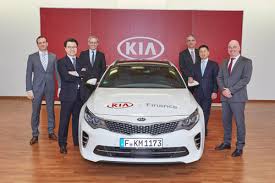 Autobank bugatti, autobank bugatti chiron, bugatti centodieci, bugatti la. Hyundai Autobank Startet Mit Kia Finance Auto Medienportal Net