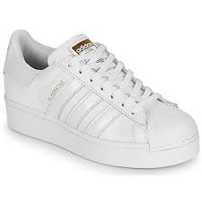 Par défaut, les offres sont classées par prix ; Chaussures Baskets Basses Adidas Originals Superstar Livraison Gratuite Spartoo