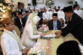 Akad nikah yang benar/ ijab qobul yang benar. Saksi Nikah Tuli Dan Tunanetra Apakah Akad Nikah Sah Islami Dot Co