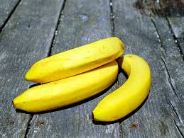 Why You Shouldn T Eat Bananas For Breakfast The Times Of India
