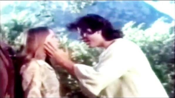 Boy In The Plastic Bubble Final Scene! - YouTube