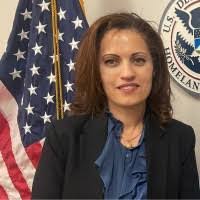 Lisa Rode's Instagram, Twitter & Facebook