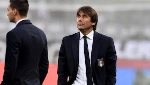 Reconverti en entraîneur, il entraîne la juventus durant trois saisons entre 2011 et 2014. Conte On Making Suits Identity And Mentality Uefa Euro 2020 Uefa Com