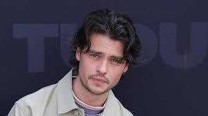 Felix Mallard Updates, Photos, Bio & Fun Facts