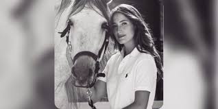 Jessica springsteen, in gucci equestrian, at the great stables, on the grounds of the live horse museum, domaine de chantilly, france. Jessica Springsteen Net Worth How Rich Is Bruce Springsteen Daughter