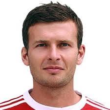 Thomas Schade's Instagram, Twitter & Facebook