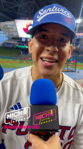 Todo seguidor del Baloncesto Profesional Venezolano, seguramente recuerda a  esta leyenda viva… Harold Keeling, un importado que terminó convirtiéndose  en un pabellón criollo. 🇺🇸🇻🇪🔥🏀 Thanks for the picture 🔥@beingkeeling  🐐🐐🐐