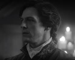 Who plays Arthur in The Haunting of Bly Manor?