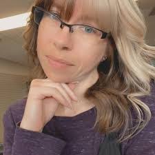 Lori Innes's Instagram, Twitter & Facebook