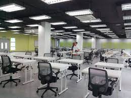 Menjelajah dan menyusuri segenap dimensi uitm puncak alam khususnya kompleks alam bina menuju ke kolej angsana. Fakulti Alam Bina Puncak Alam Kolej Baiduri