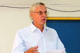 Van rij had echter geen ambitie om lijsttrekker te worden. The Daily Herald St Eustatius Under Curfew To Stem Coronavirus Spread