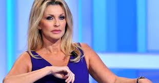 Eric haufrect kimberly haufrect aisha haynie barbara and kenneth held lisa. Paola Ferrari Lascia La Rai Dicono Che Sono Vecchia Accompagno La Nazionale In Qatar E Poi Saluto Tutti Basta Il Fatto Quotidiano