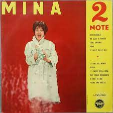 E vanno, ., e vanno, si rincorrono, salgono. Mina Le Mille Bolle Blu Lyrics Genius Lyrics