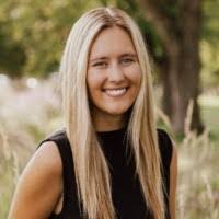 Allison Iverson's Instagram, Twitter & Facebook