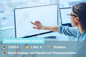 They are paid a base salary and a bonus for their compensation. Investmentbanker Aufgaben Studium Gehalt Bewerbung
