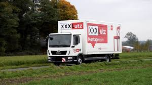 Um einen lkw mit 7,5 tonnen mieten zu können, muss man mindestens die führerscheinklasse c1 haben. Kofferaufbau Fur Lkw Ab 7 5 Tonnen Youtube
