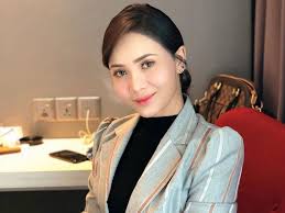 Tak malu ke umum pada publik kau kenal pelakon porno? Penat Lelah Siti Elizad Untuk Aku Yang Kau Tinggalkan Terbalas News Features Cinema Online