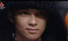 Jesse Ogle's Instagram, Twitter & Facebook