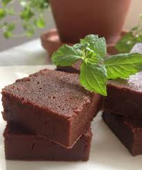 Le Mega Fondant Au Chocolat Et A La Compote De Pommes Sweet Kwisine In 2020 Diet Desserts Recipes Compote Recipe Food