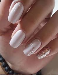 Professionally performed and holiday nail ideas pattern on nails can be done not only with the help this manicure tool is ideal for holiday nail ideas and for use at home. 30 Holiday Nail Ideas Topknots And Pearls White Acrylic Nails Short Square Nails Nails