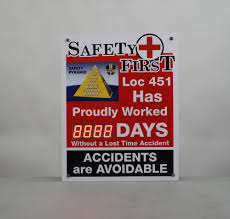 Safety Scoreboard With One Day Counter 28hx22w Online Design Scoreboard Safety
