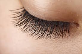 Bulu Mata Palsu dan Eyelash Extension, Mana yang Lebih Baik?