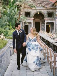 First and foremost you will have to choose a fitting style and pattern for the dress. Luxury Wedding Destination In Portugal Event Planner Sofia Nascimento Studios