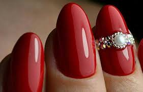 Las uñas son un complemento a tu estilo y a tu look y decorarlas con diseños maravillosos es. Unas Decoradas Color Rojo Unasdecoradas Club