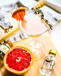 Grapefruit lillet cocktail we are not martha vodka, coarse sugar, thyme, grapefruit juice, rosemary, lillet blanc fennel gin cocktail the boozy oyster fennel frond, water, fennel fronds, granulated sugar, peychaud's bitters and 5 more Lillet Blanc Grapefruit Thyme Cocktail Recipe Milk Dust