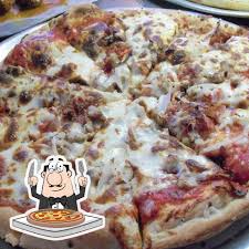 Village Pizza, Eastman