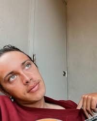 Tucker Rivera (@tuckerrivera) • Instagram photos and videos