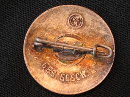 Early nsdap deutschland erwache pin; 1933 Adolf Hitler Deutschland Erwache Pins Germany Third Reich Organisational Membership Badges Tinnies Gentleman S Military Interest Club
