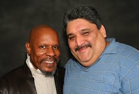 I was just thinking about this- outside of this fandom, people really don't  care about star trek. compared to star wars, something even people who  don't watch recognize, star trek keeps falling